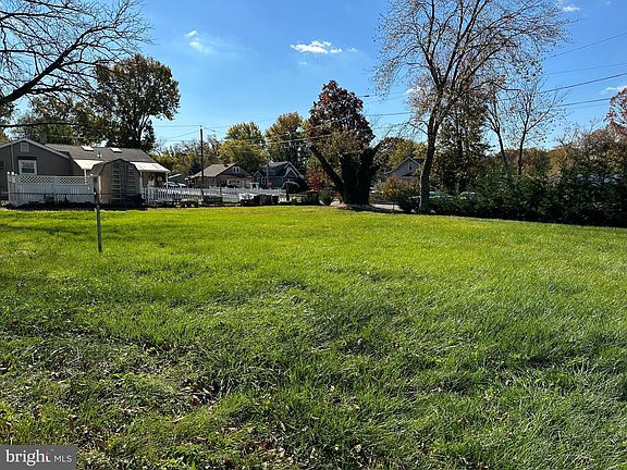 5th image of LOT 20 Park Ave
