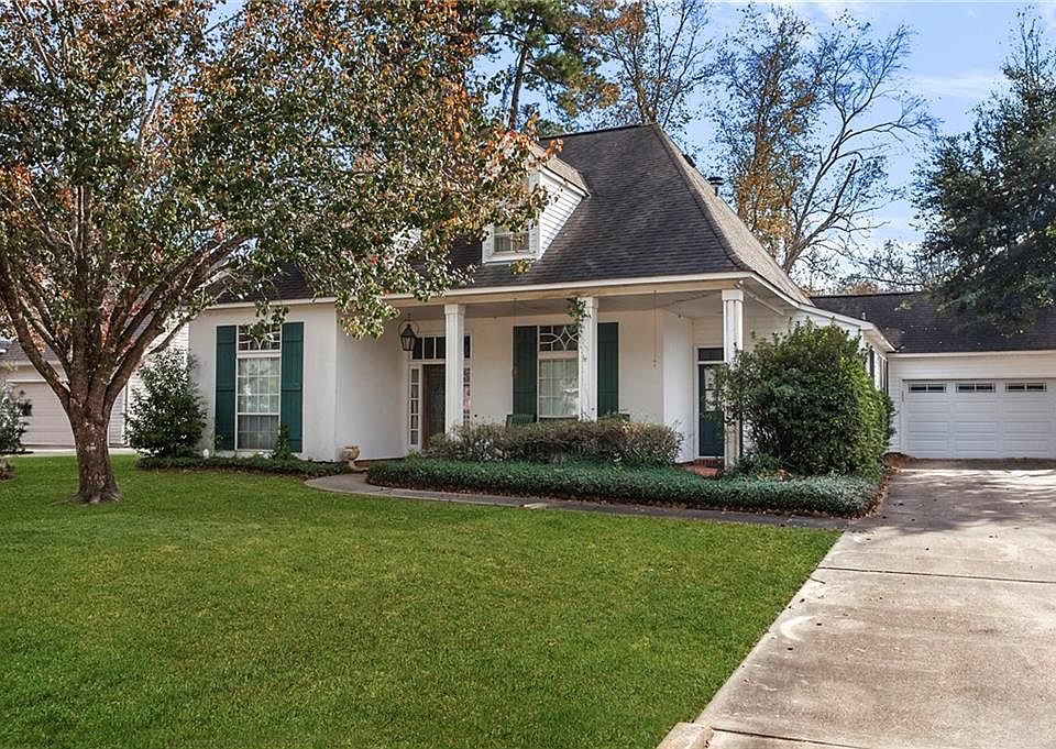 1st image of 230 Chestnut Oak Dr