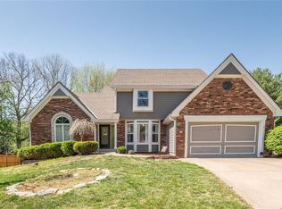 2019 NE Newport Ct, Blue Springs, MO 64014