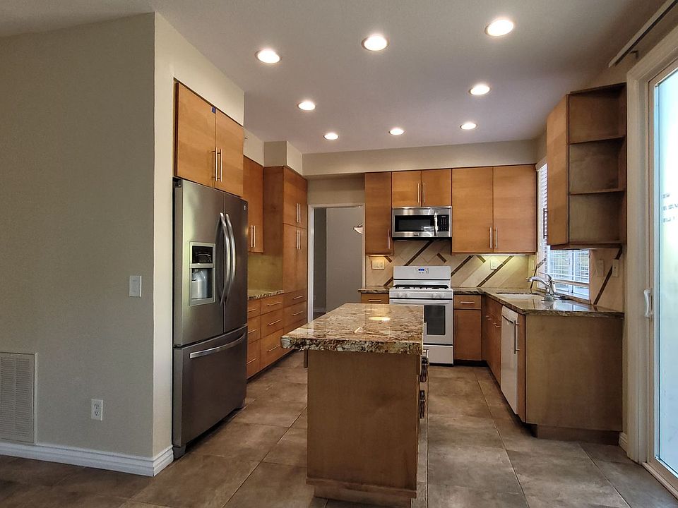 1st image of 1234 Calle Prospero