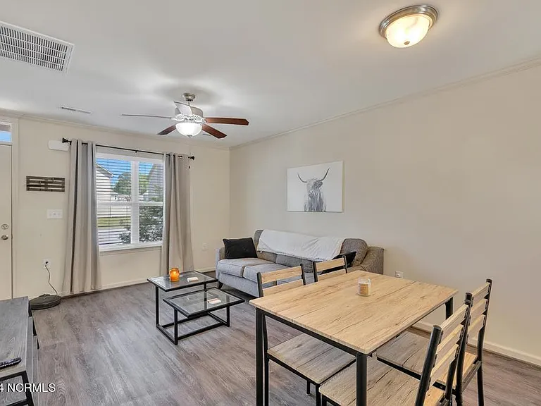 445 Sullivan Loop Rd — Photo 7