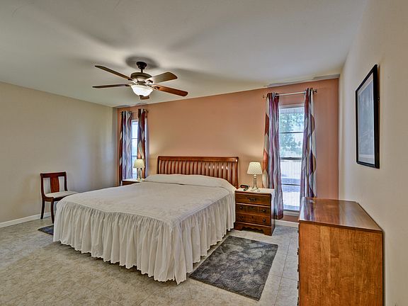 5th image of 17810 N 130th Dr