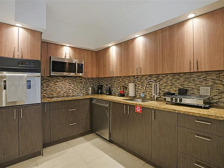 4001 S Ocean Dr #3P — Photo 6