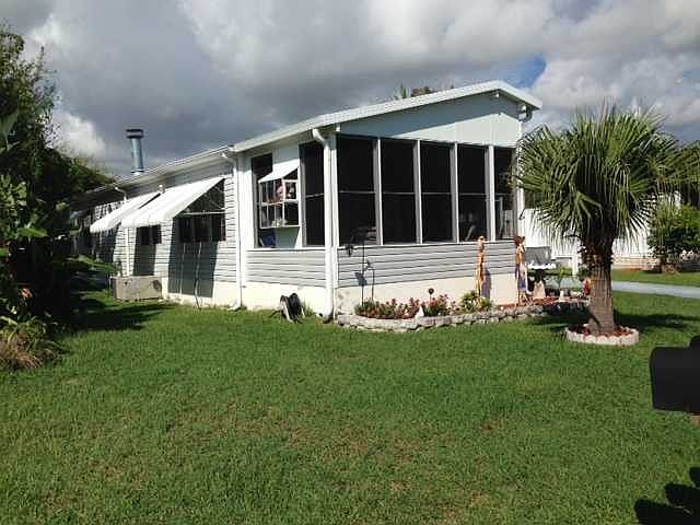 1st image of 1031 Oriole Cir