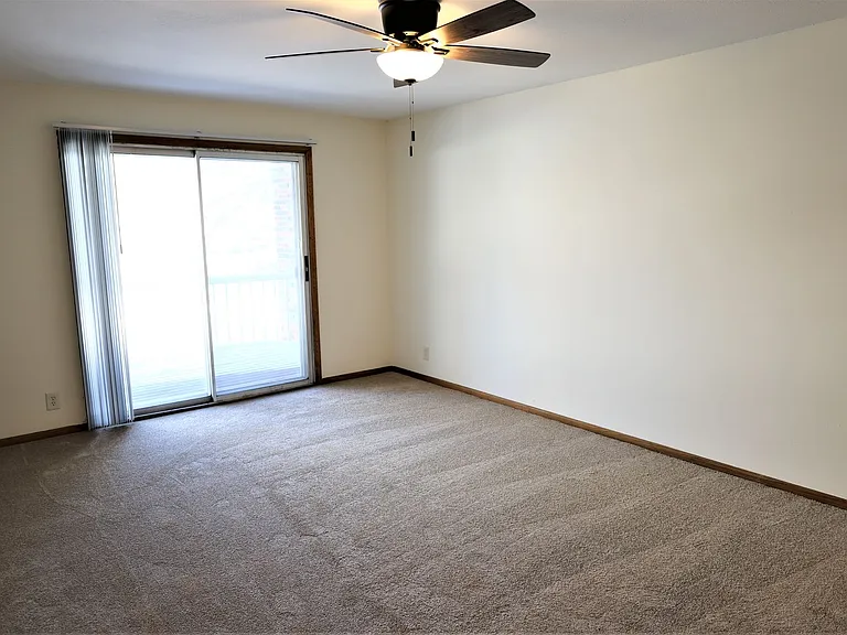 6300 York Ave S — Photo 23