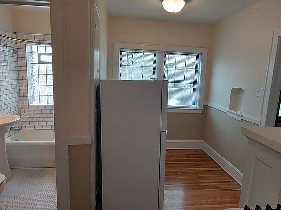 3rd image of 451 Fairview Ave N #201