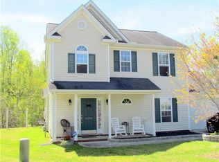 5293 Mount Hope Dr, Winston Salem, NC 27107