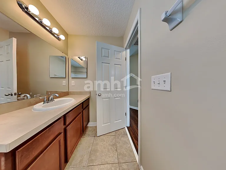 304 Blossom Way — Photo 19