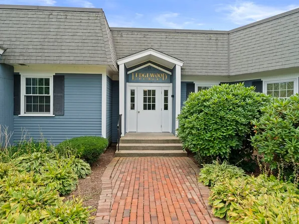 85 Whitman St APT 204, Weymouth, MA 02189