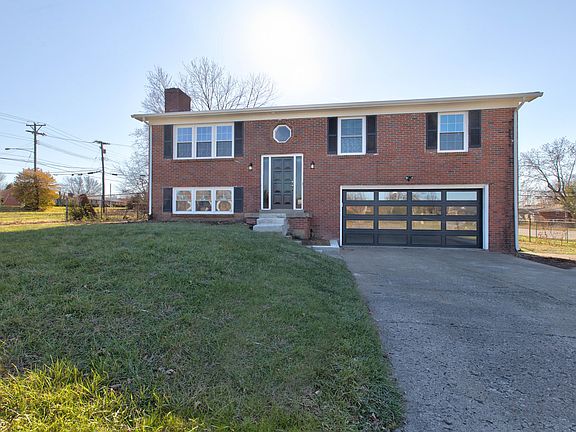 3rd image of 1294 Winburn Dr