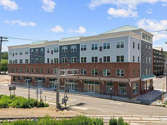 2nd image of 113 Canal St W #301
