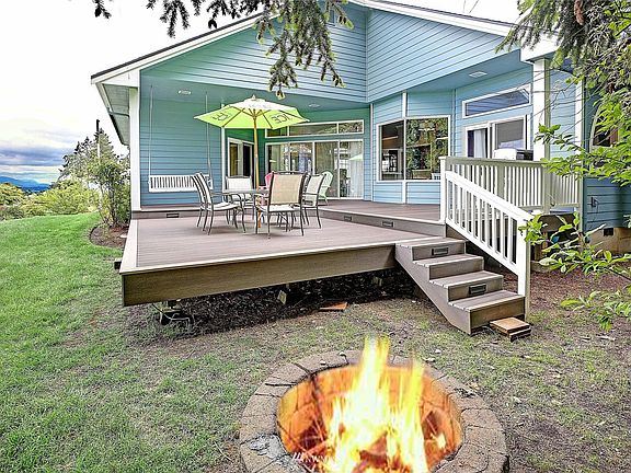 3rd image of 848 Cambell Dr