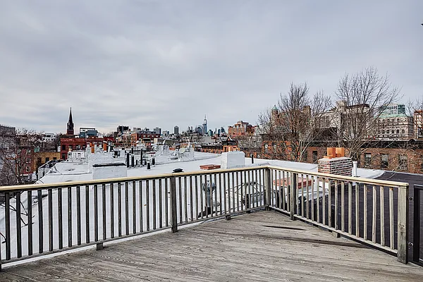 Rented by Compass | media 25