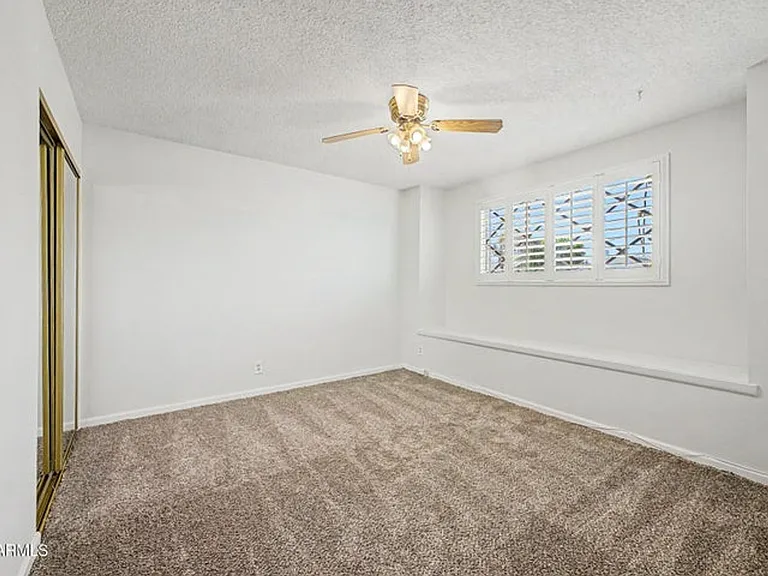 8501 E Roanoke Ave — Photo 13