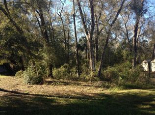 311 Pleasant St, Pomona Park, FL 32181