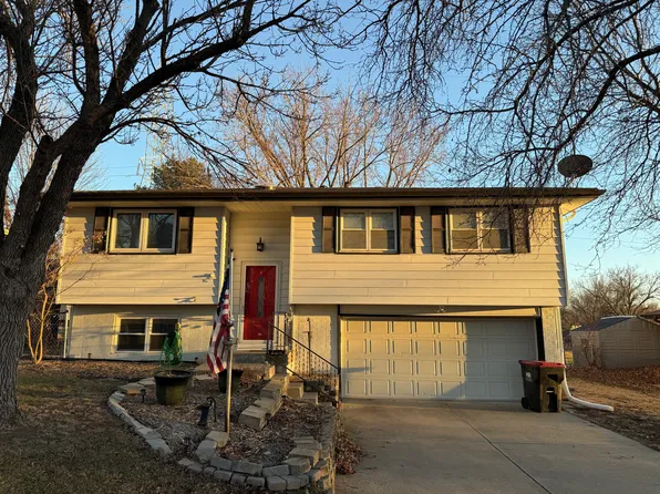 5821 Elkcrest Dr, Lincoln, NE 68516