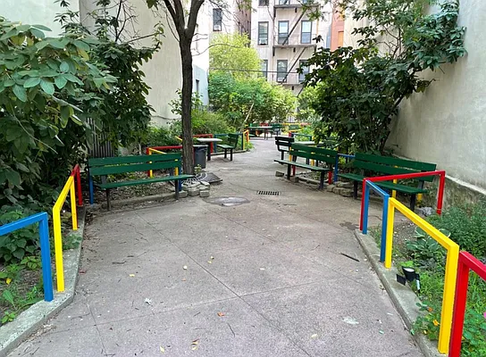 Sold by Compass | media 12