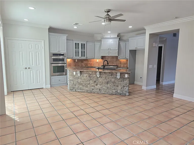 31361 Congressional Dr — Photo 4