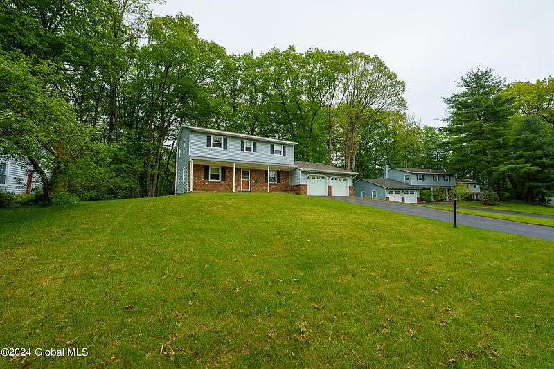 2nd image of 35 Brookline Drive