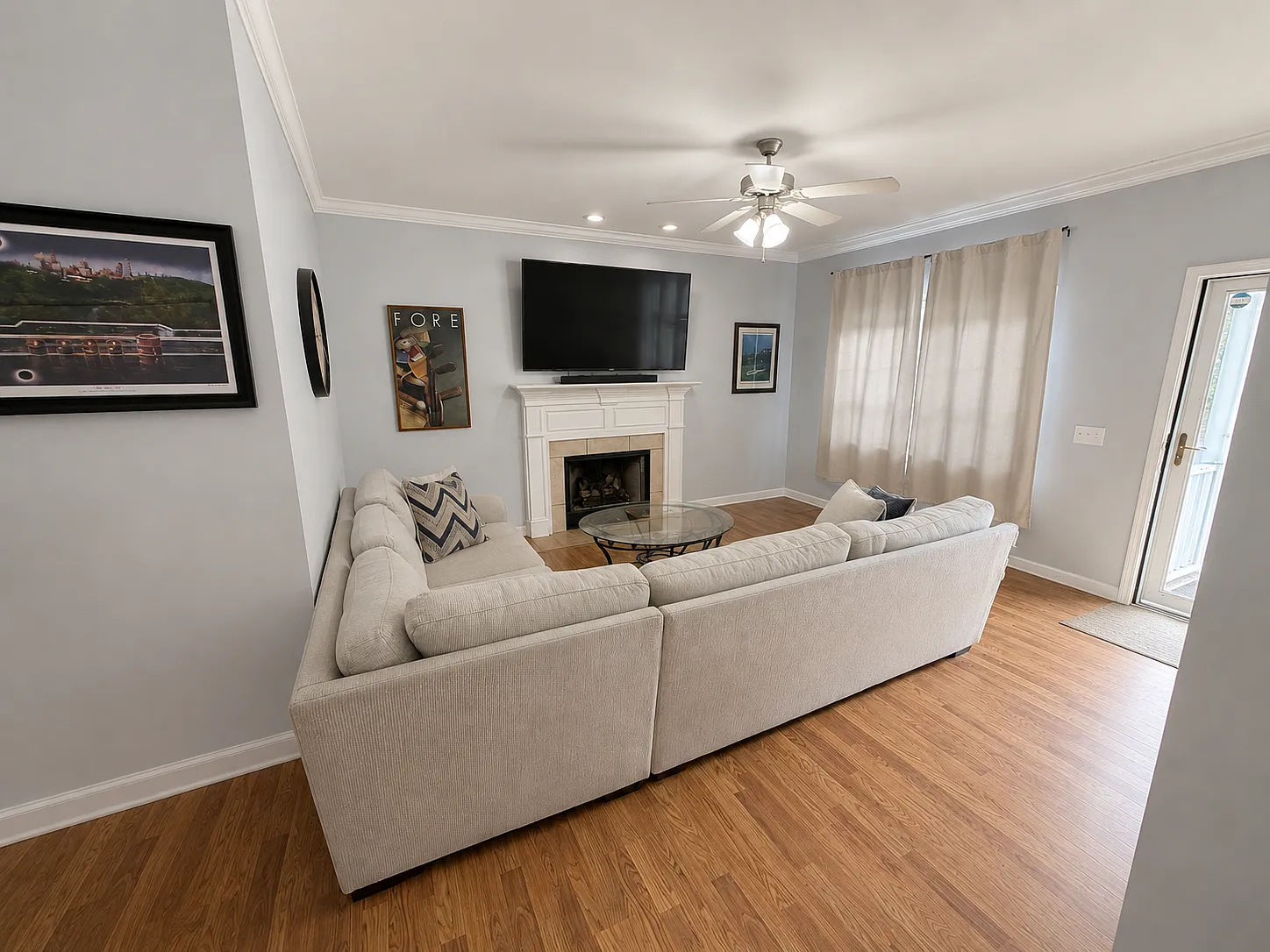3 bed, 1170 sqft, $2,150 — Photo 4