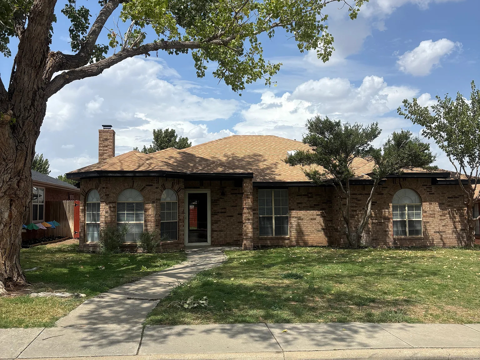 3 bed, 1546 sqft, $2,300 — Photo 4