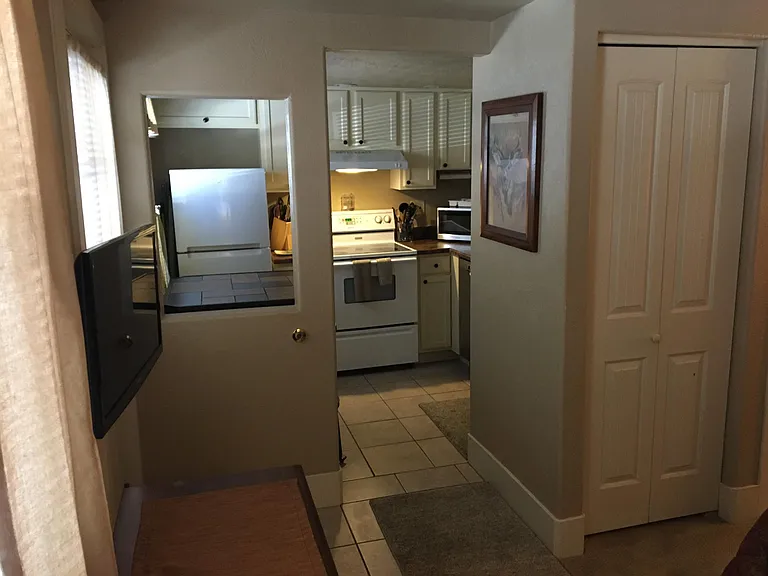 31 Private Grv — Photo 2