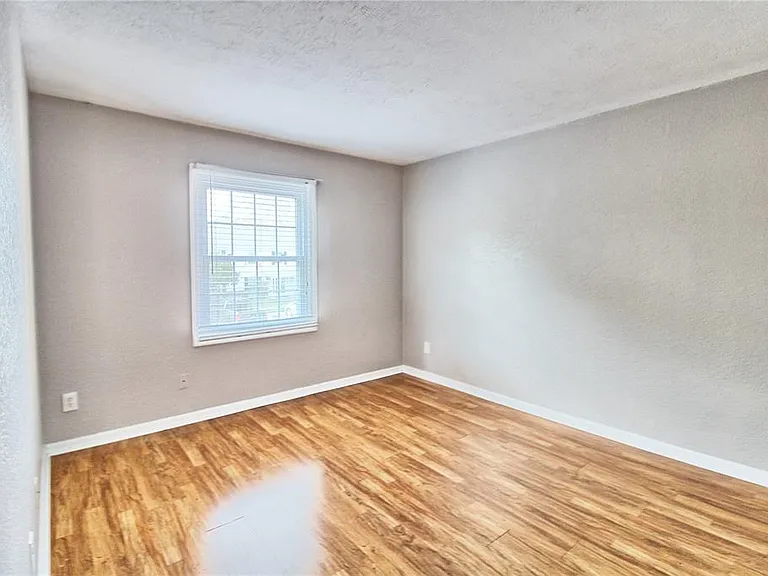 13760 Orange Sunset Dr #201 — Photo 9