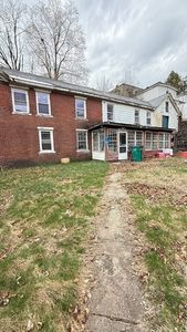 8 School St, Fitchburg, MA, 01420
