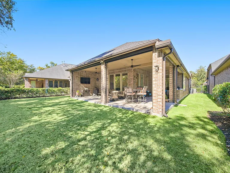 9510 Spring Rose Dr — Photo 39