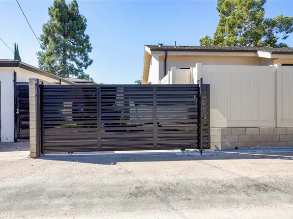 16859 Chatsworth St, Granada Hills, CA 91344