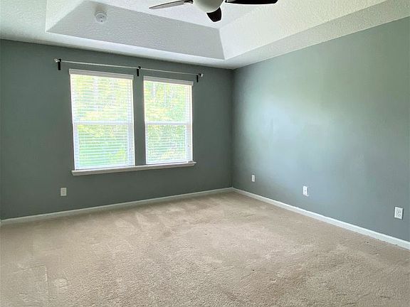 5th image of 99 Richmond Dr