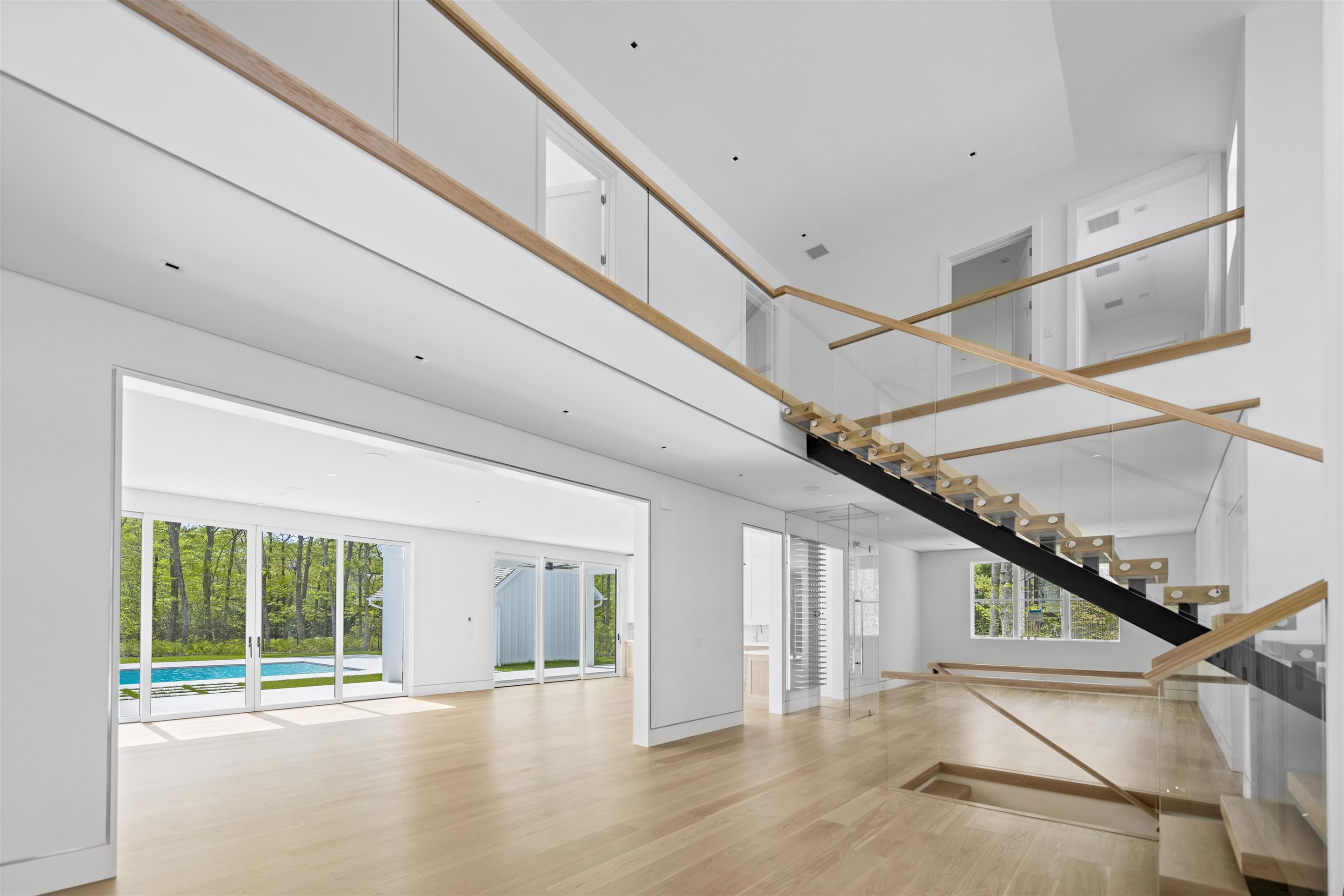 482 Wainscott Harbor Rd, Sagaponack, NY 11962 Out East