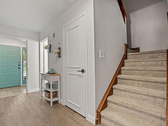 4th image of 4321 Sunscape Ln