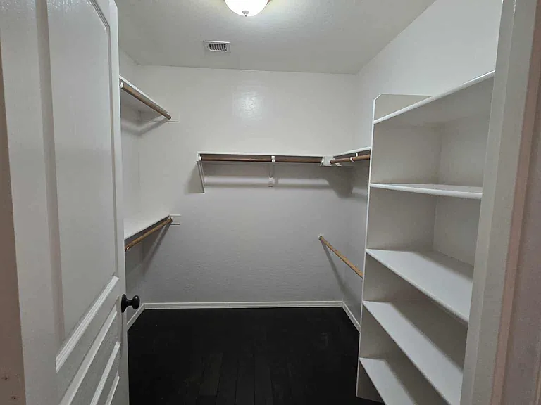 5275 W Morten Ave — Photo 9