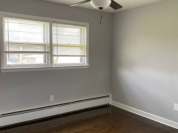 2nd image of 11214-16 S Western Ave #11214-2S