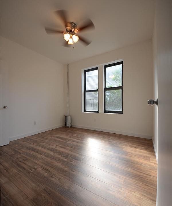 1st image of 265 4th Ave APT 4