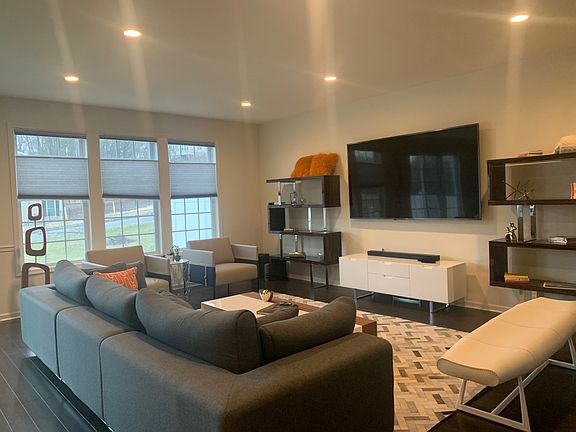Oversized Living Area 