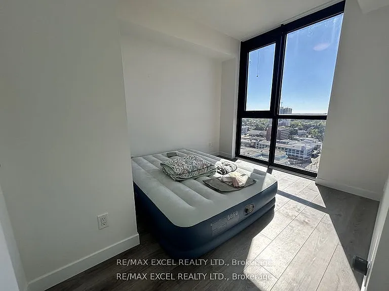 60 Frederick St #1513 — Photo 8
