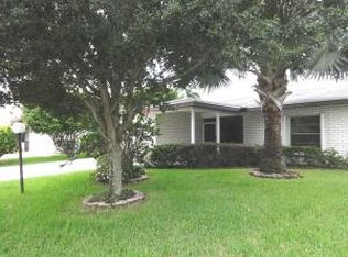 6520 Overland Dr, Delray Beach, FL 33484