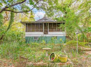 308 E Cooper Ave, Folly Beach, SC 29439