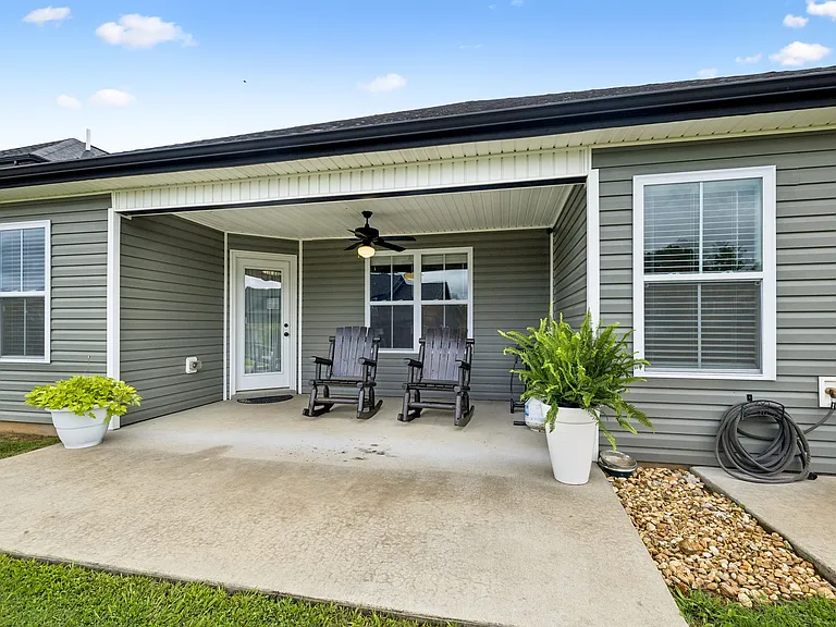 1151 Eagles Bluff Dr — Photo 25