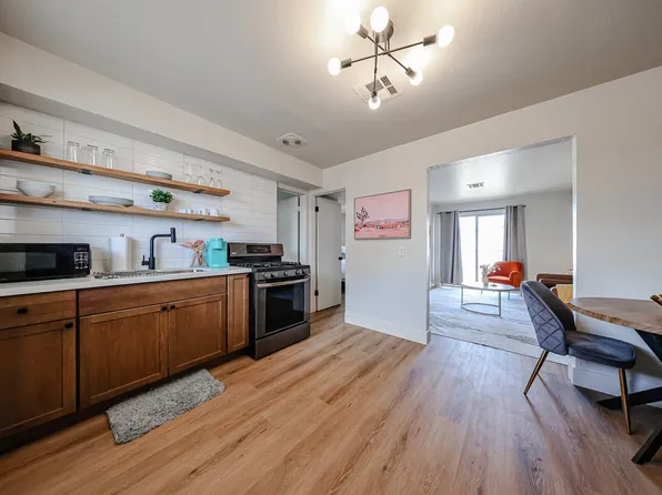 (undisclosed Address), Phoenix, AZ 85014