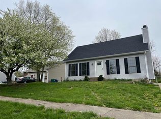 9822 Stanalouise Dr, Louisville, KY 40291