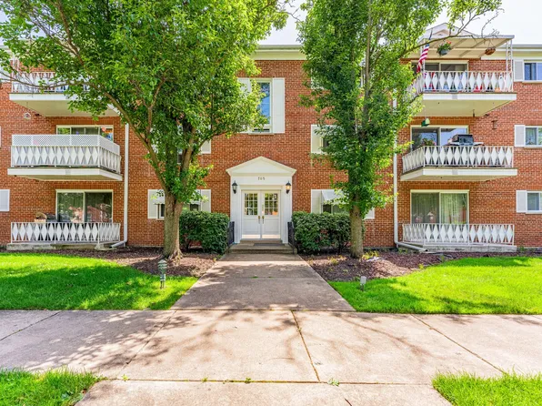 705 N Western Ave APT 1C, Park Ridge, IL 60068