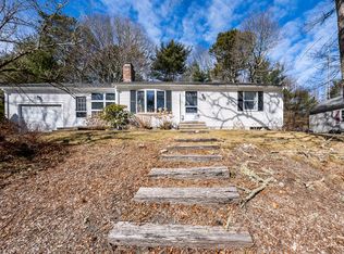 54 Jasons Ln, Osterville, MA 02655