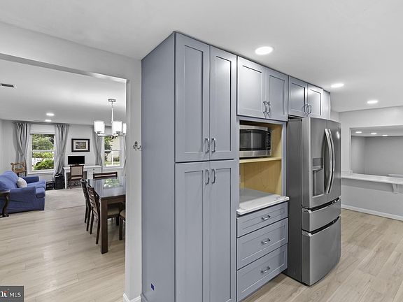 5th image of 10201 Cape Ann Dr