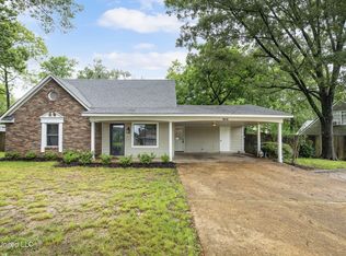 8610 Lake Shore Dr W, Southaven, MS 38671