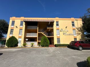 525 W 69th St APT 303, Hialeah, FL 33014