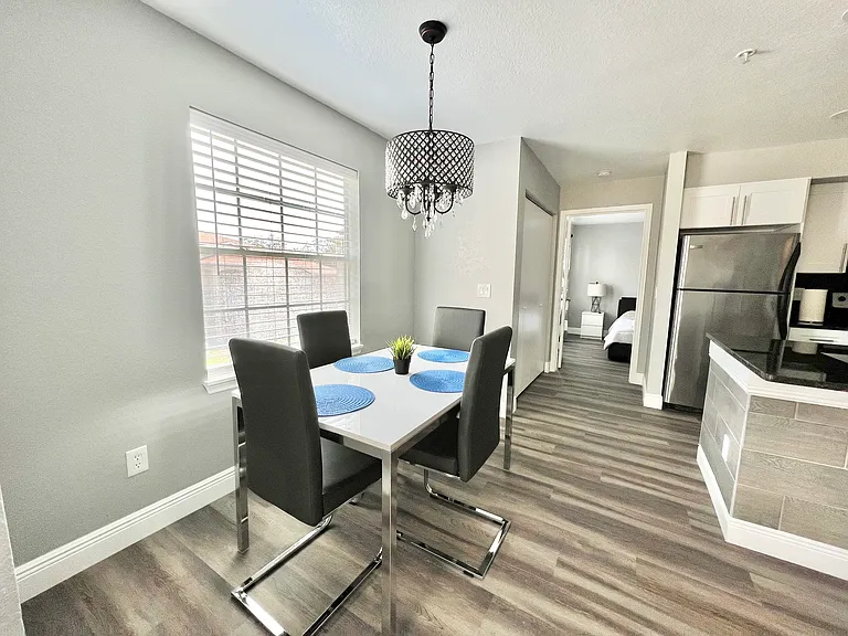 7320 Westpointe Blvd #825 — Photo 4