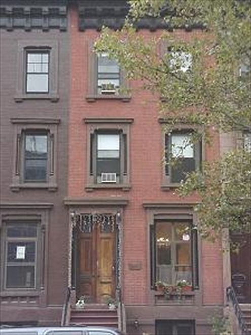 1st image of 2005 5th Ave #4